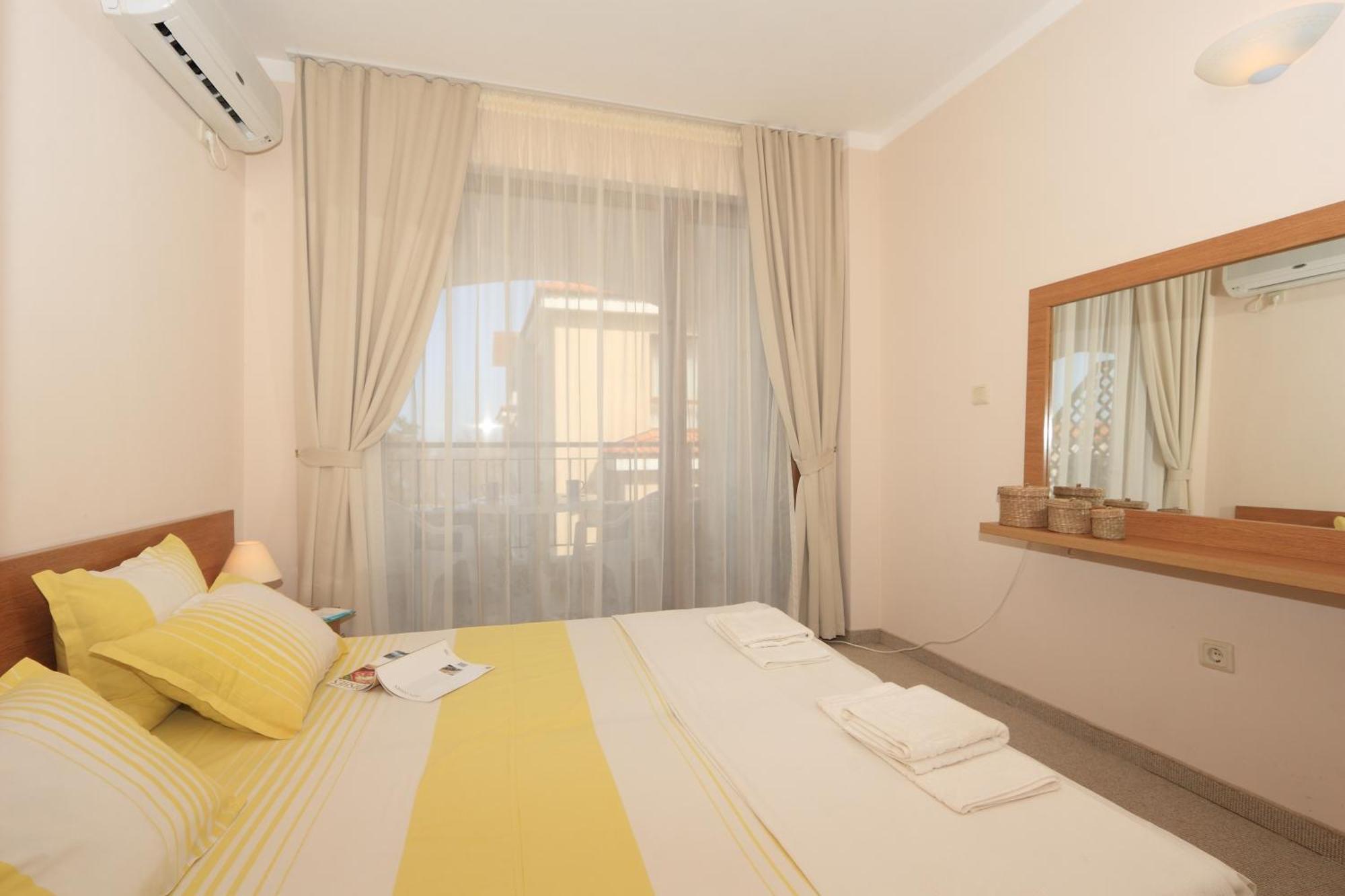 Bay Apartments Sozopol Room photo